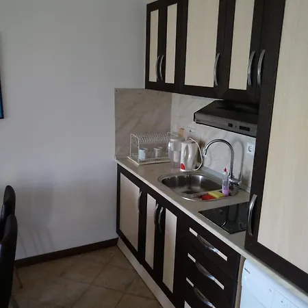 Oasis Resort&spa 1-2 شقة لوزينيتس